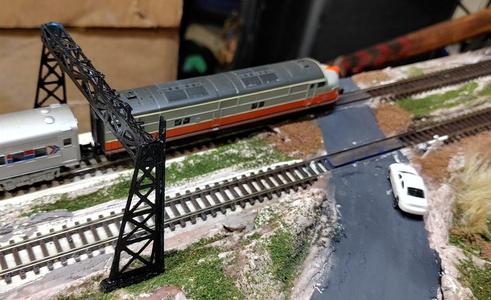 N Scale Road Crossing and road forms