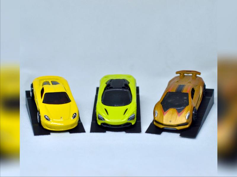 Hot Wheels/Matchbox Car Stand