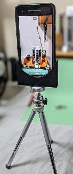 Tripod phone adapter
