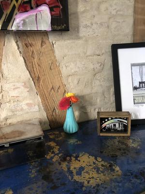 vase  (don't put water in it will leak!)