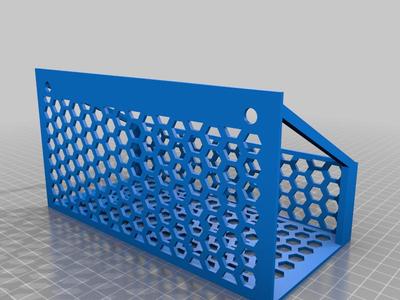 Screwable basket for a psu
