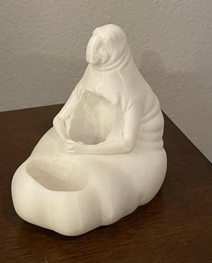 Homunculus Loxodontus Succulent Planter