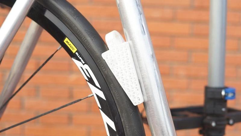 Chain tensioner