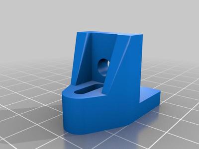 Adjustable bed bracket for hypercube evo