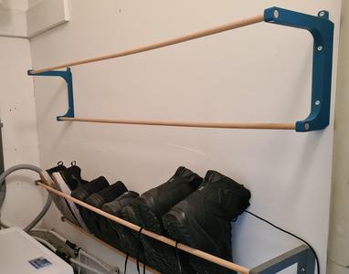 Shoe rack wall mounted (fits on Prusa Mini)