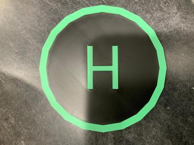 Small drone landing pad