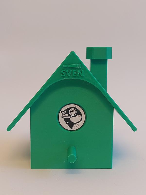 SVEN: The smokers' birdhouse