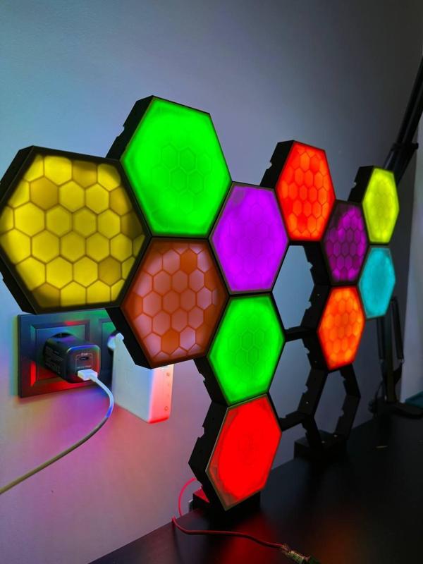 Nanoleaf led panels (table mount)