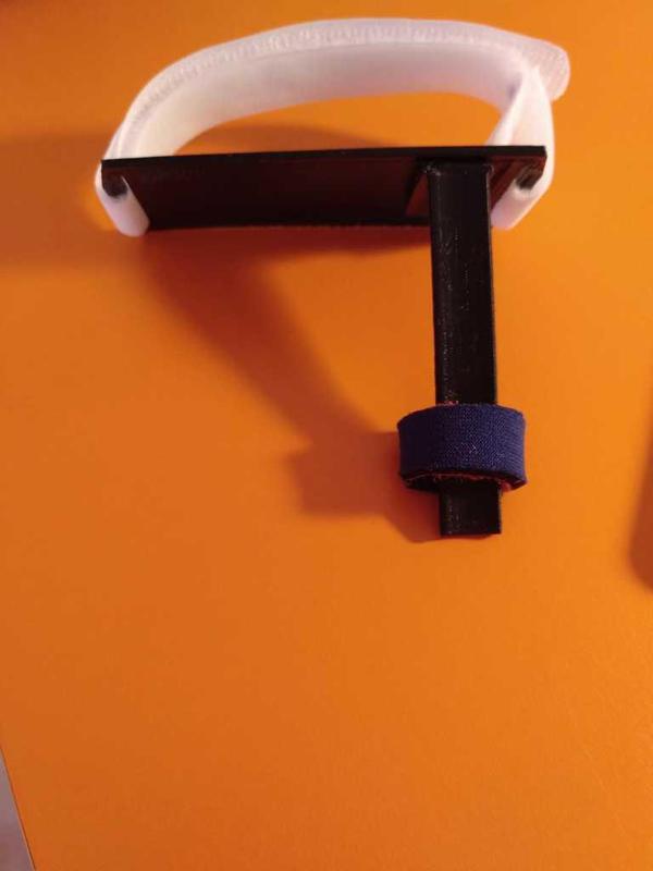 Hemiplegia support product 