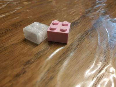 2X2 lego brick