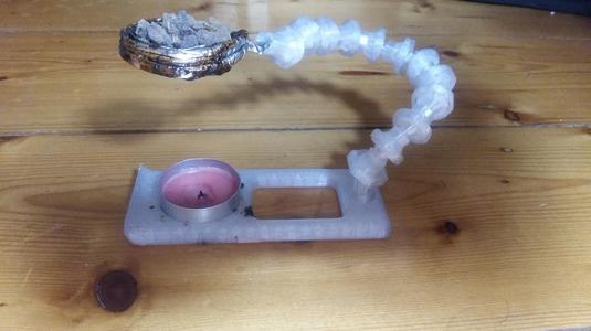 Adjustable incense burner