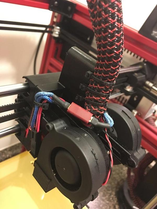 Hypercube Evolution dual radial fan mount