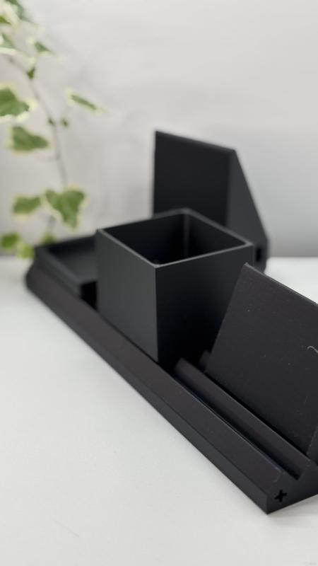 Fully Modular Desk Organizer - Including Customizable Parts!