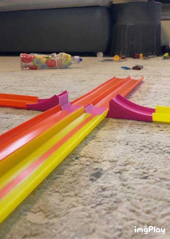 Hot wheels Double Cross Jump Track