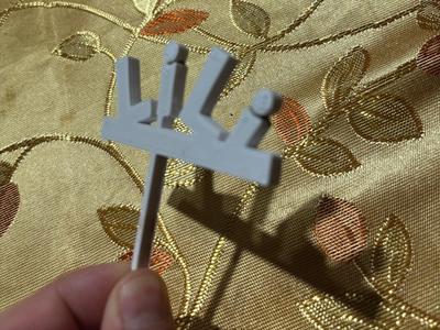 Cake topper - Lily