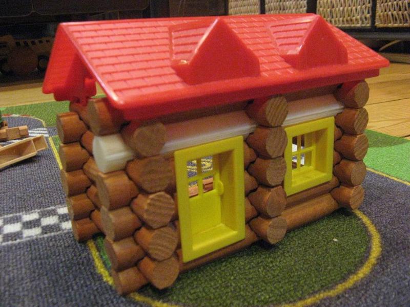 Fully Compatible Lincoln Log