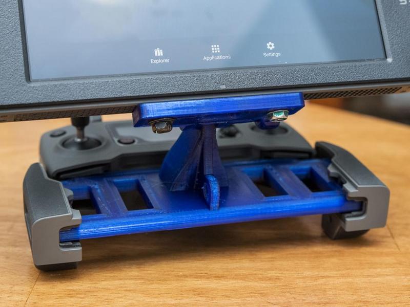 DJI CrystalSky Mount for Mavic 2 & Phantom 4 (with mods)