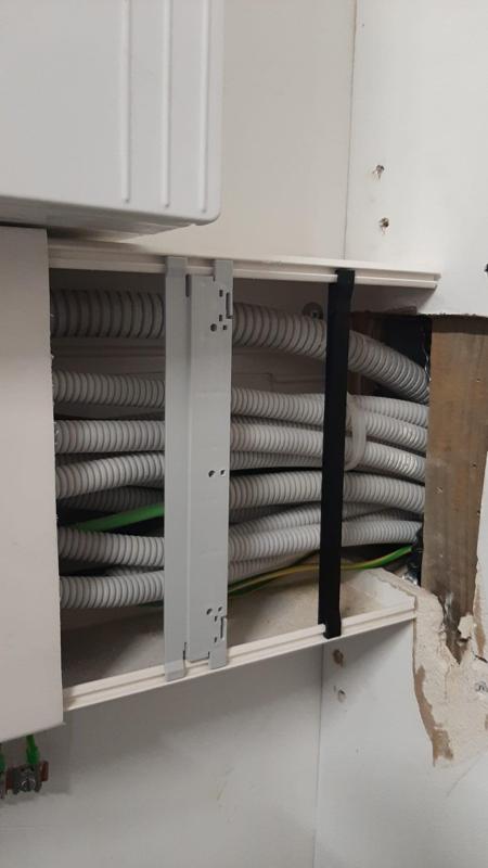 Cover clip for OBO bettermann WDK trunking (Width 230)