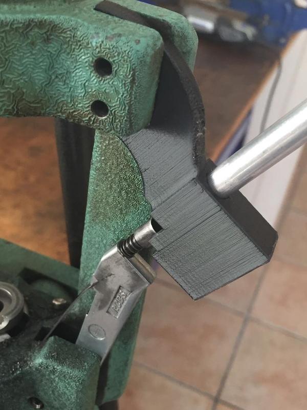 RCBS body automatic primer feed combo