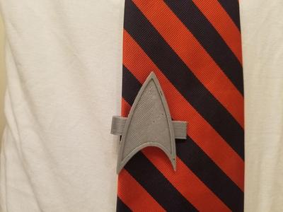 Star Trek-"Voyager" comm badge tie clip
