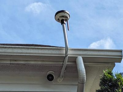 Mammotion Luba2 RTK Antenna Wall Mount