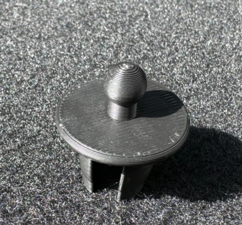Mazda 3 Hatchback - Trunk button replacement