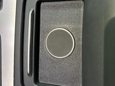 Inductive charging tray Audi SQ5 Type FY 