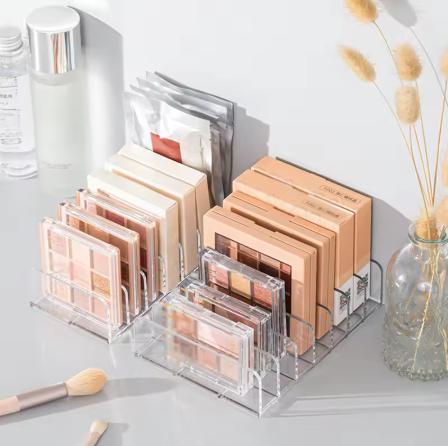 Multi-cell display box for make-up, 7-compartment plastic shelf, blush, cosmetics, evaluation, office