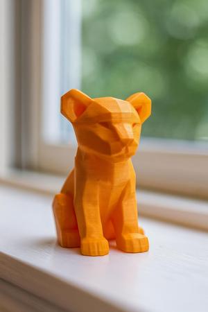 Low-Poly Lion Cub - Sitting