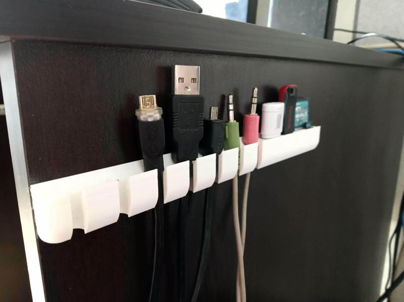 Cable holder / organizer - USB, SD, microSD, type C,  3.5 mm jack, memory stick