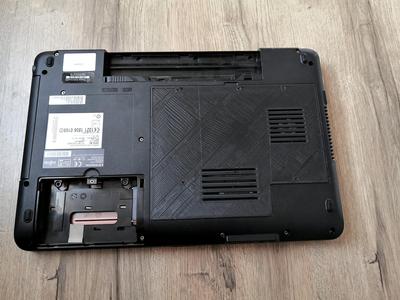 Fujitsu Lifebook A530 bottom cover