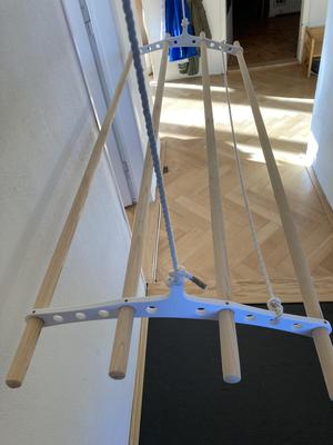 Ceiling hanging airer