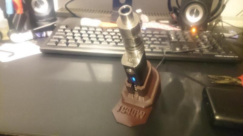 iStick TC40W charging dock