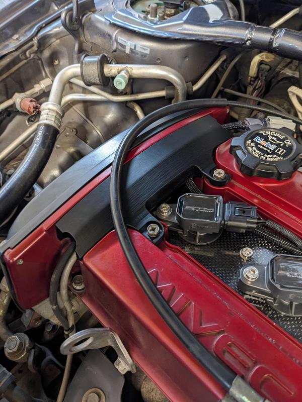 Mitsubishi Evo spark plug cover