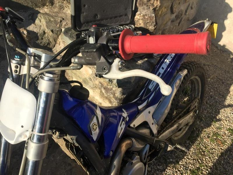 lever Scorpa SY 250