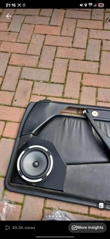 W124 Door Speaker Mount