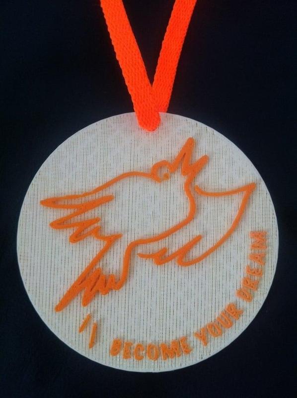 DE LA VEGA BECOME YOUR DREAM Pendant