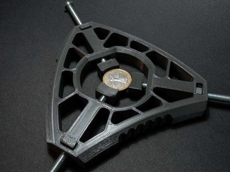 Coin Cleaner Design