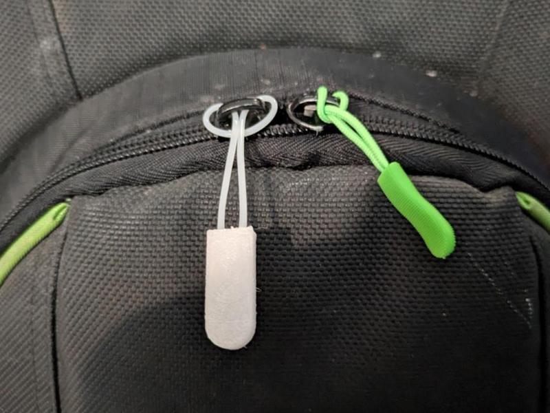TPU Filament Zipper Pull