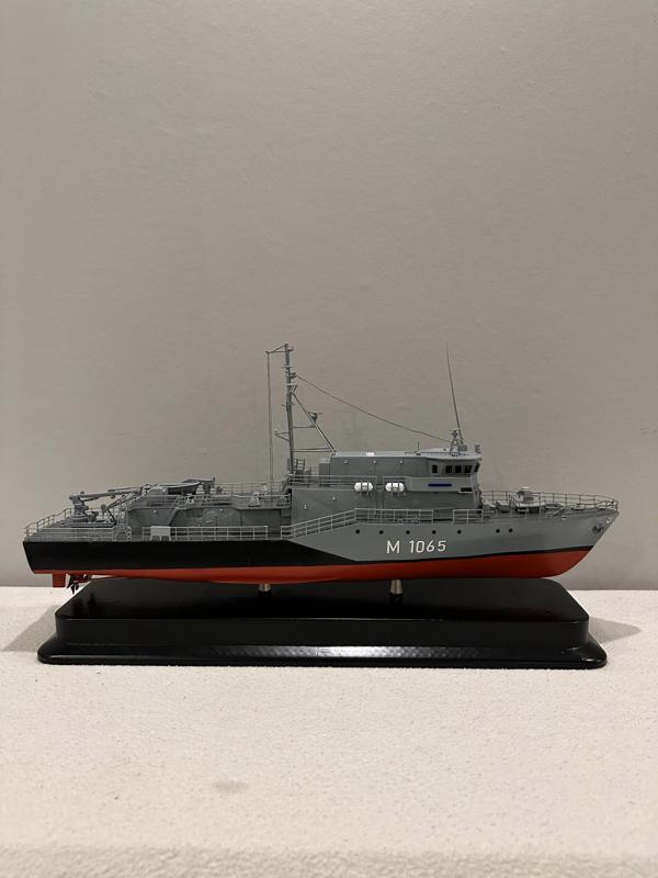Minehunting boat Frankenthal class 332