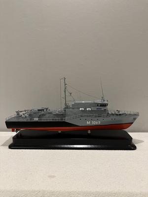 Minehunting boat Frankenthal class 332