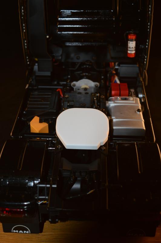 5th wheel cover for Tamiya X3