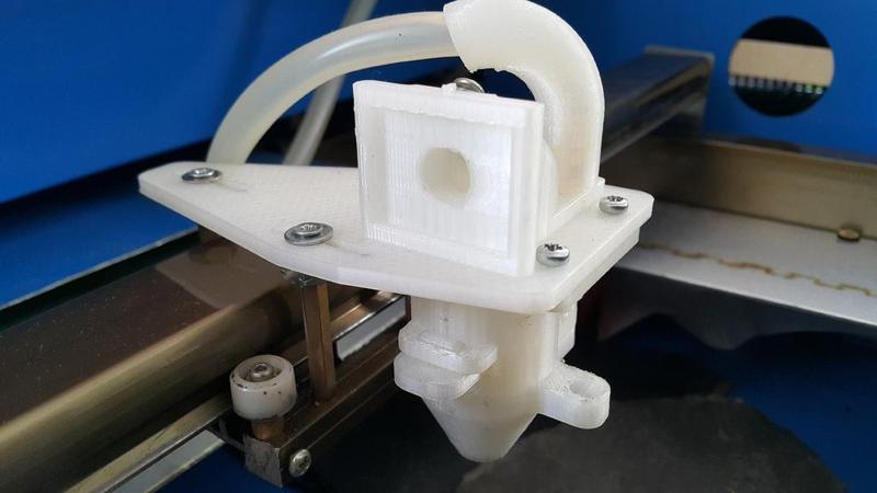 K40 Chinese Laser Head and Plate with Laserholder, Air-Assist, Beam Alignment Tool and removable Lensholder (for lenses with 12mm or 19mm diameter and focus of 50,8mm)