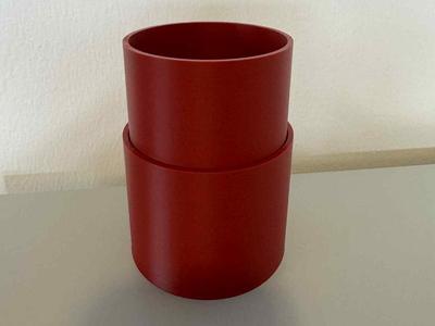 Sturdy cup holder for 0,5L soda bottle
