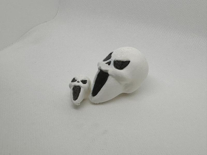 Halloween Scream Skull