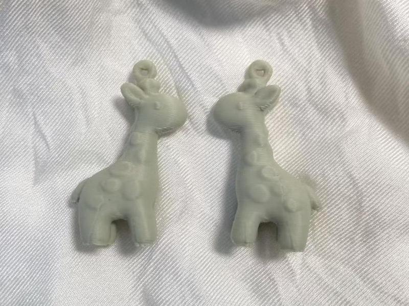 3D Printed Giraffe Earrings