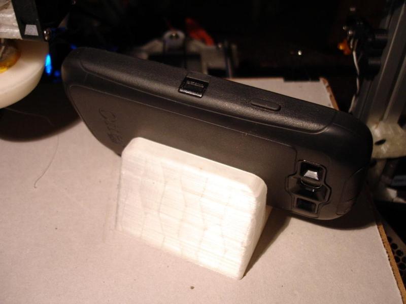 Tablet / Smartphone Stand