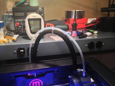 Replicator 2 Feed Tube Buddy