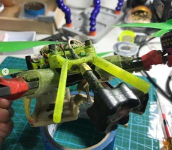 Pirofliprc Hyperlite Evolution EVO HD - TBS Unify SMA mount for FPV and Rx Antennas