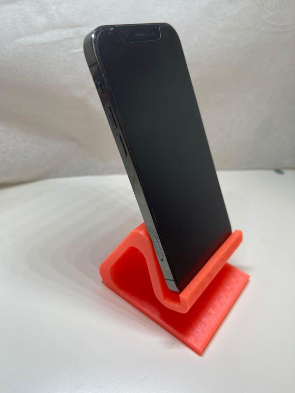 Smartphone stand